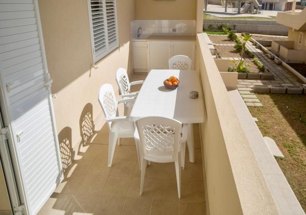 Casa Vacanze Riviera Ragusana Apartamento Marina di Ragusa Exterior foto